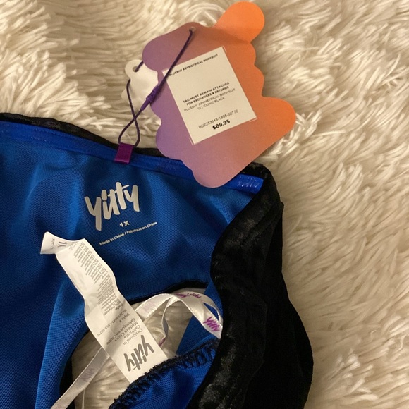 YITTY Plusshy Asymetrical Bodysuit 1X - Picture 4 of 4